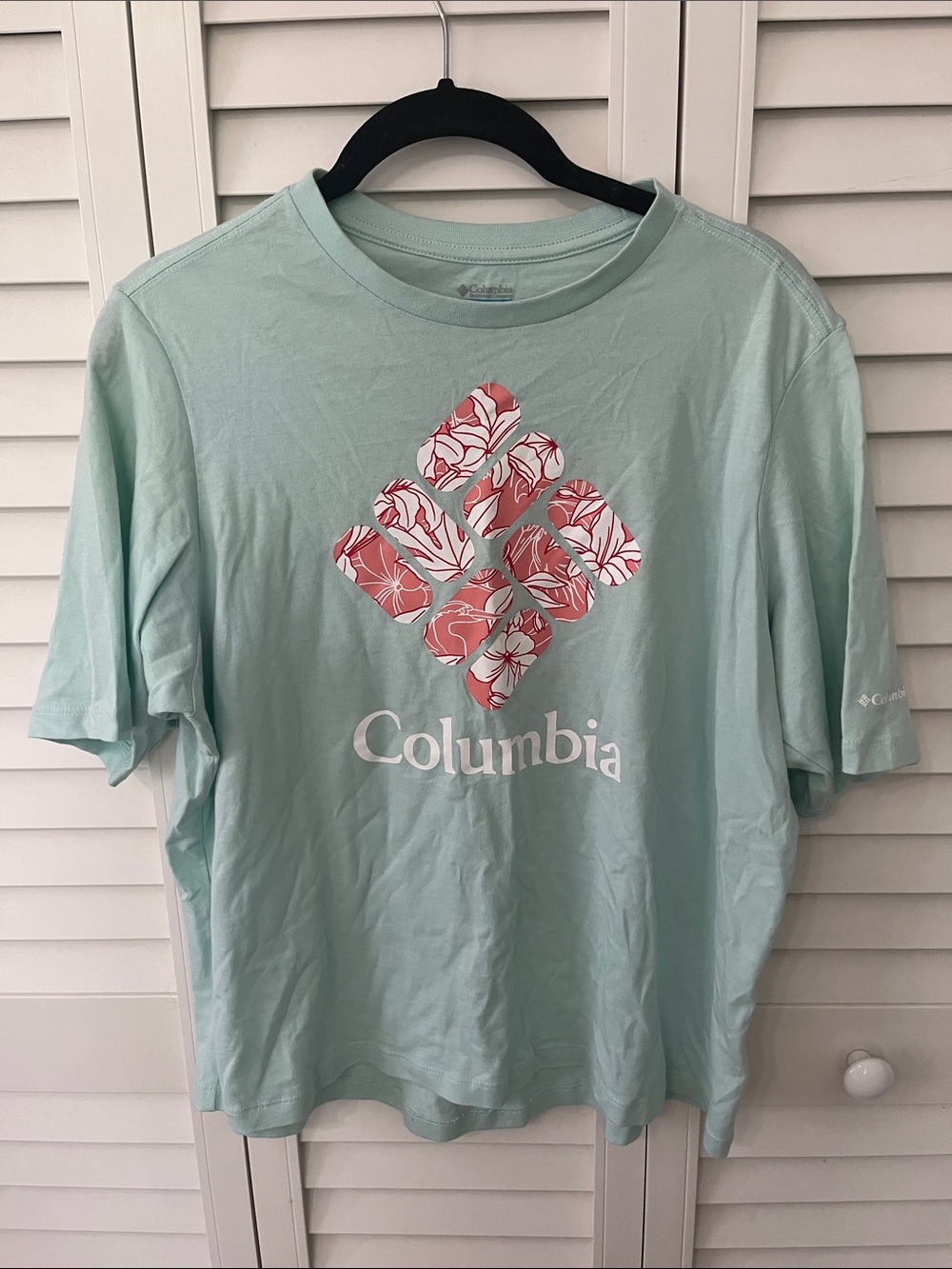 Columbia Mint Green Short-Sleeve Graphic Tee with Coral Floral Logo
